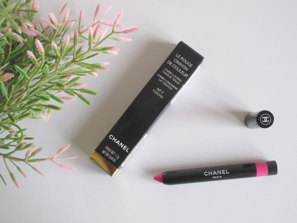 Review: Chanel Le Rouge Crayon De Couleur Jumbo Longwear Lip