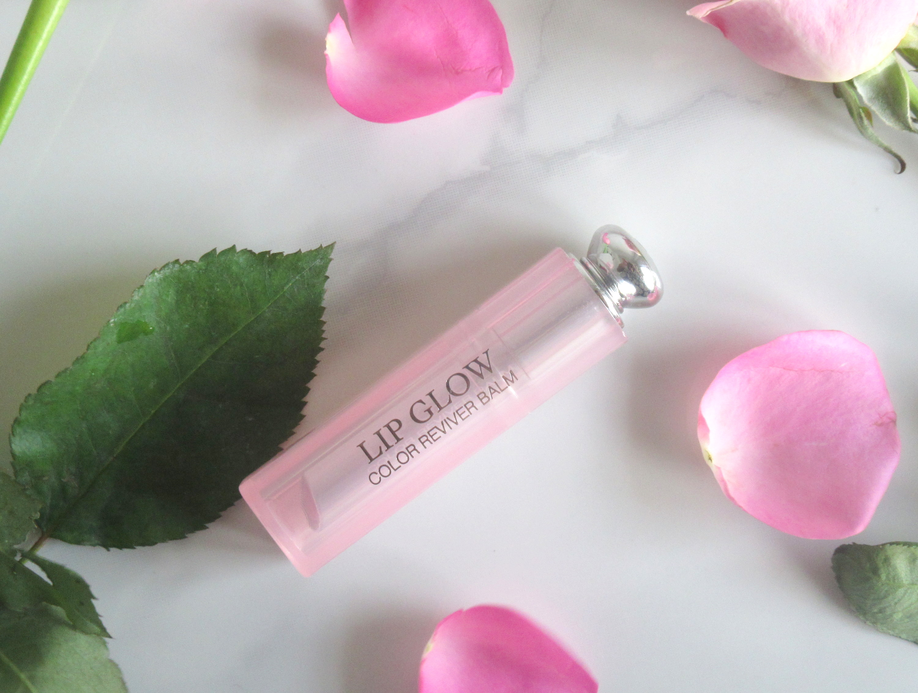 Review Dior Addict Lip Glow in 005 Lilac Midori Kitty Kitty
