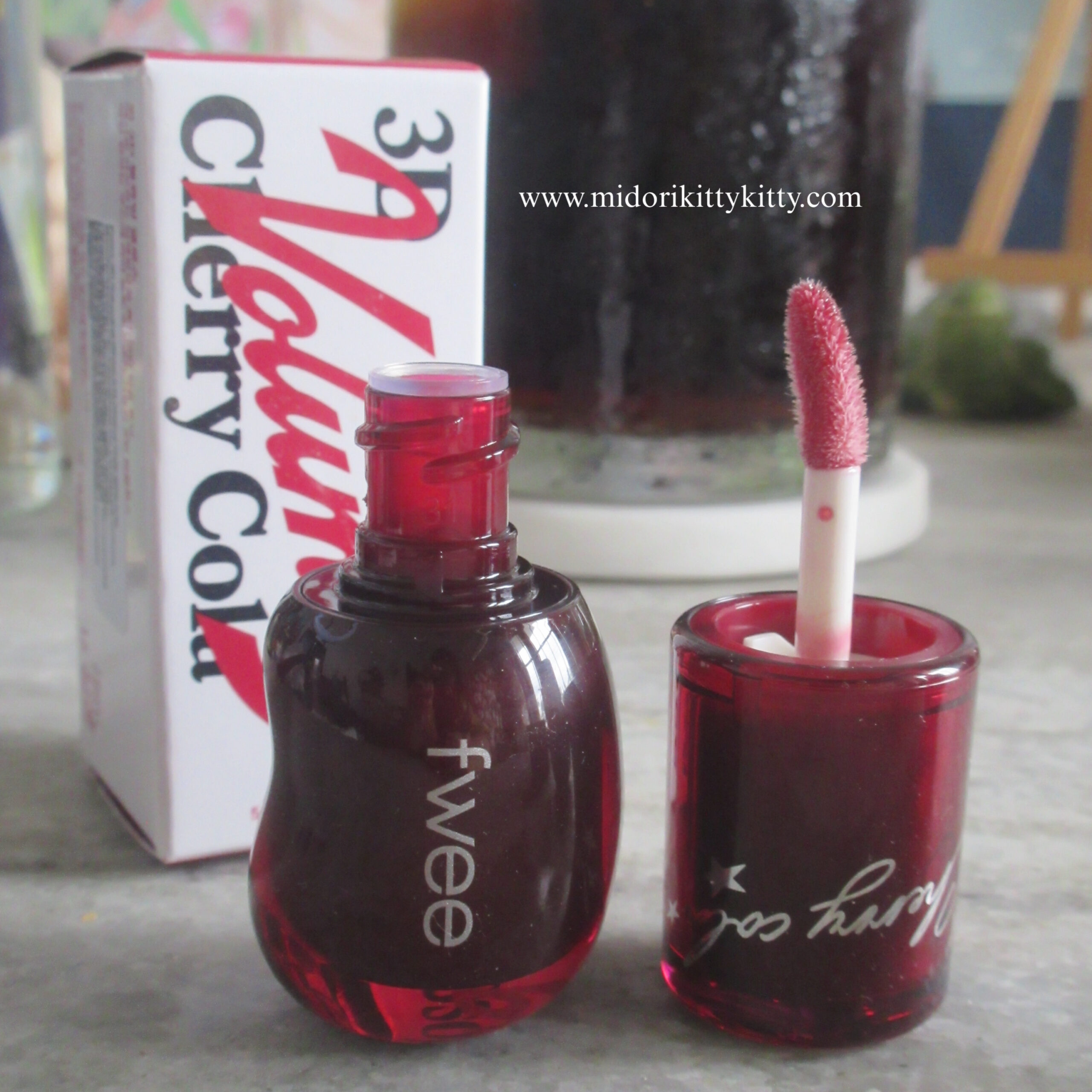 Fwee 3D Voluming Gloss 30% Cherry Cola, Fwee 3D Voluming Gloss 70% Dirty Cola, fwee cherry cola, fwee dirty cola, fwee gloss